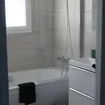 Rose, Détente Et Bien En Famille Avec Jacuzzi Hébergement de vacances *