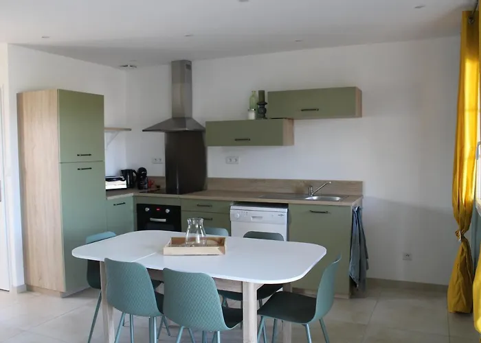 Rose, Détente Et Bien En Famille Avec Jacuzzi Hébergement de vacances *